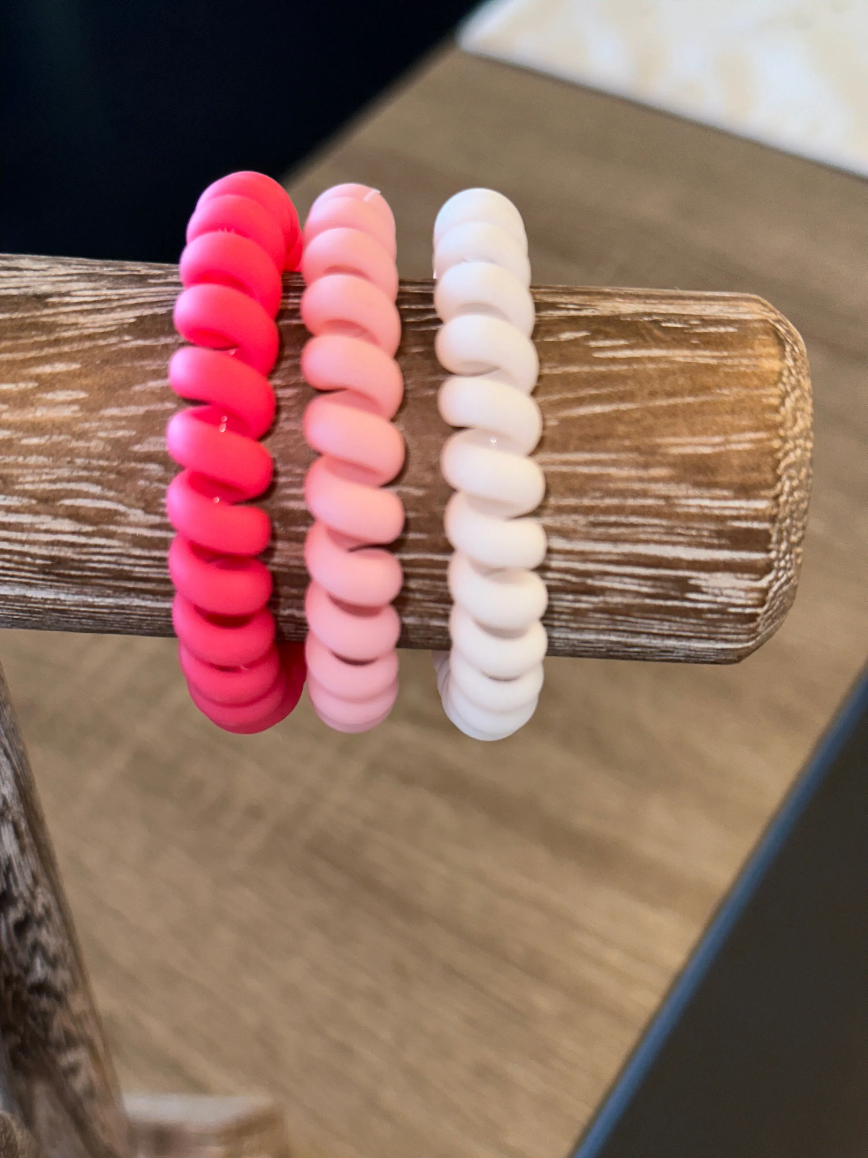 3 Spiral Hair Ties