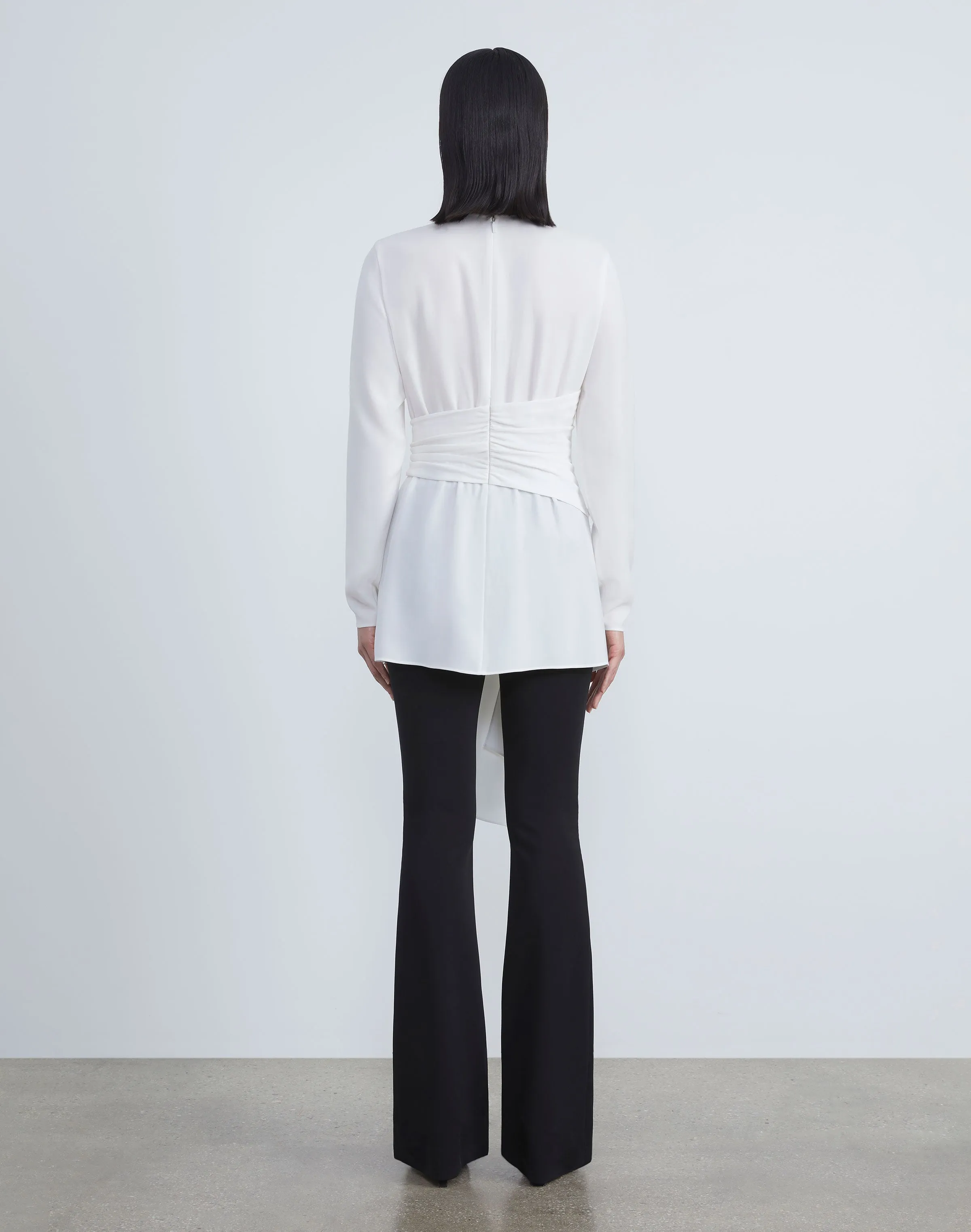 Finesse Crepe Twisted Waist Blouse