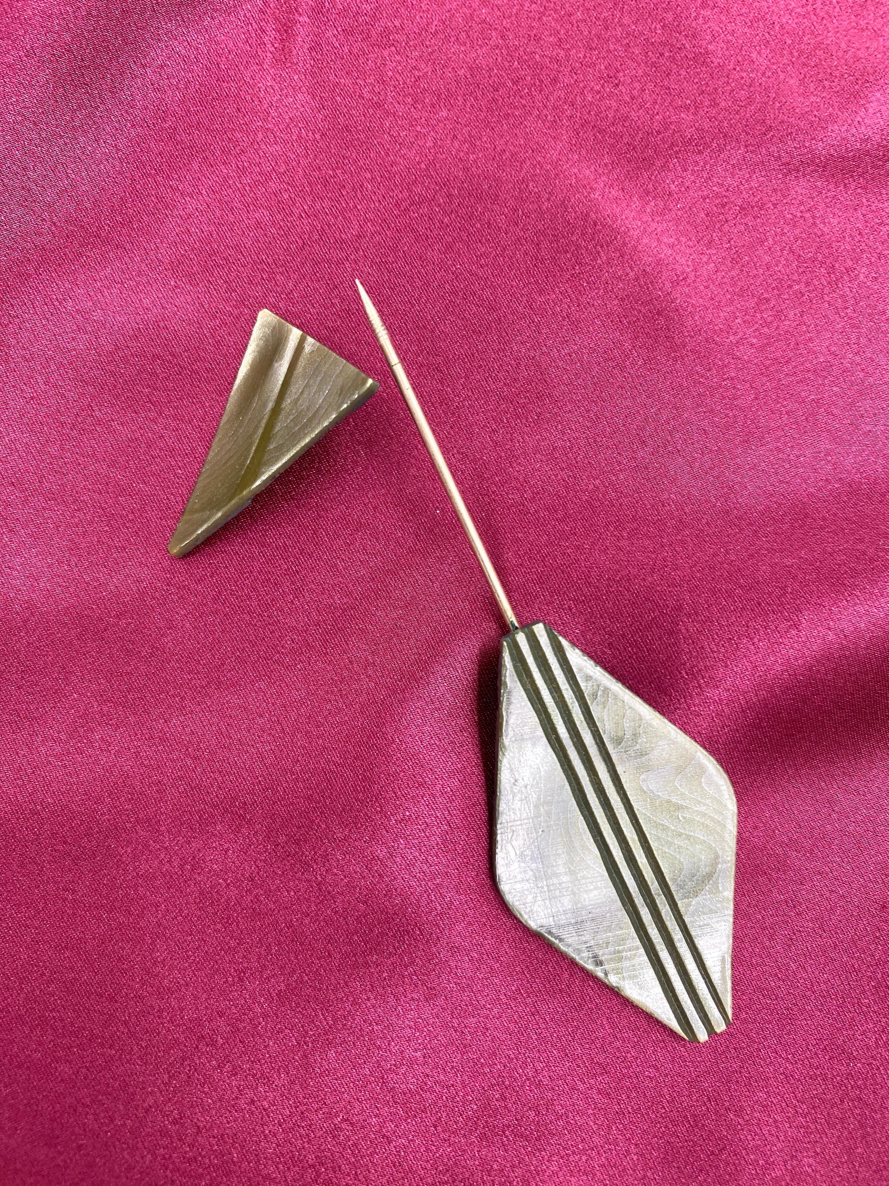 Vintage 1930s Green Celluloid Hat Pin